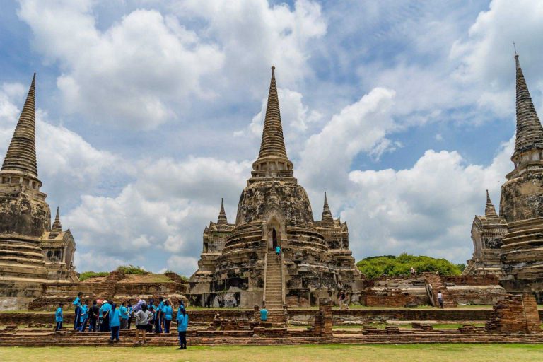 Drie stupa's in ayutthaya thailand